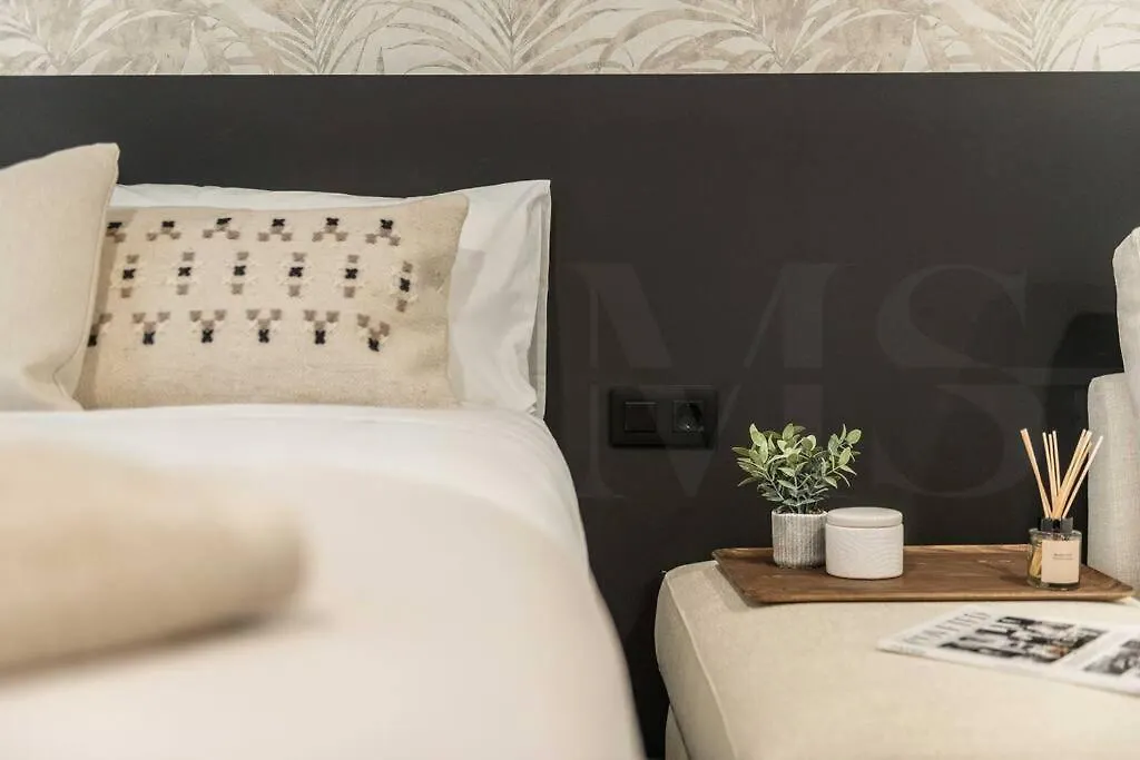 Chic Intimate Studio In The Heart Of Malaga By Rems İspanya